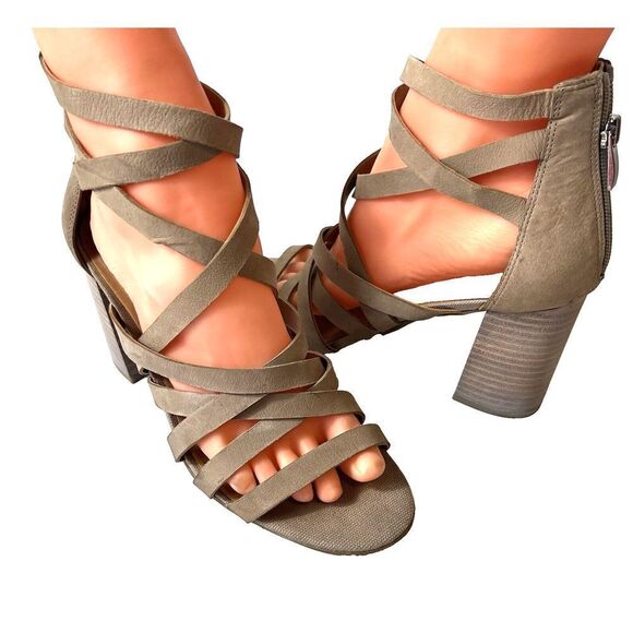 Franco Sarto Womens Sz 8.5 M Strappy Chunky Heels Open Toe Sandals Beige Leather - Picture 1 of 11